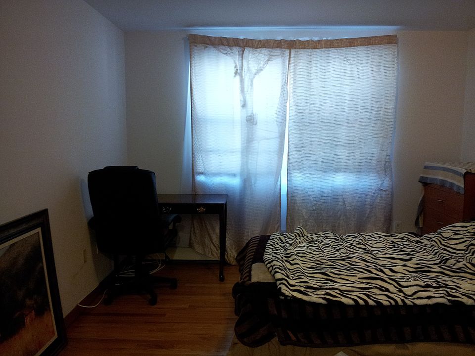 1st image of 2420 35th St #2