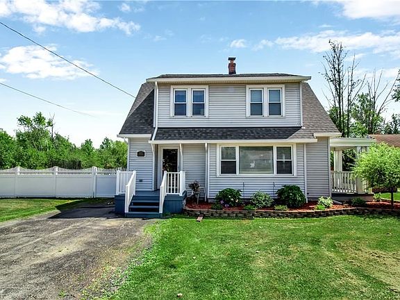2nd image of 5213 Lake Ave