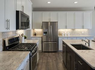 7197 Walnut Grove Way N, Maple Grove, MN 55311