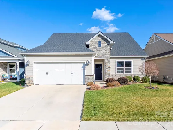 6084 Pier Dr, Denver, NC 28037