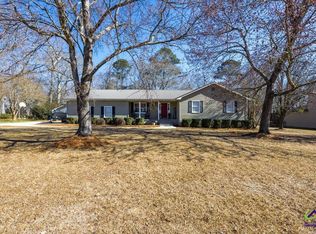 3049 Willowstone Dr, Lizella, GA 31052