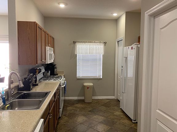 4th image of 20726 Whitewood Way
