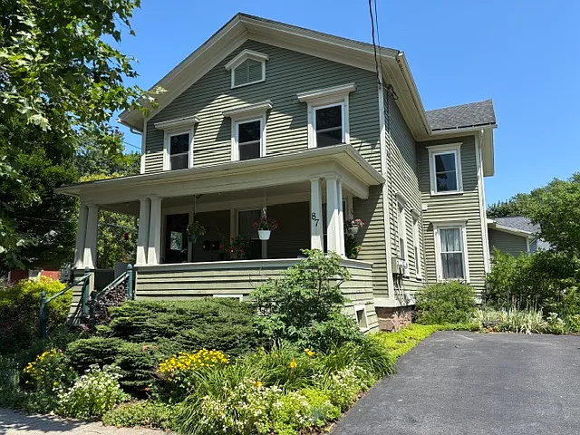 87 Park Ave