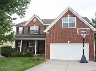 8415 Delamere Ln, Charlotte, NC 28269
