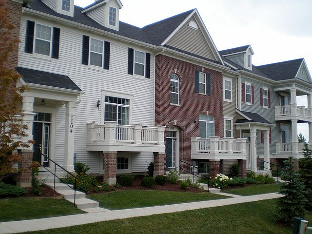 1st image of 1104 Luxembourg Ct
