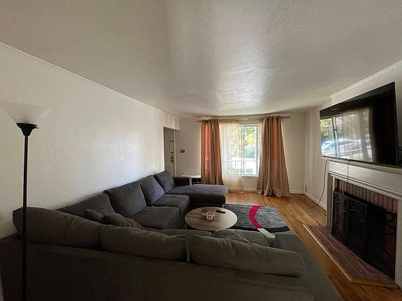 5th image of 1203 Birch Ave