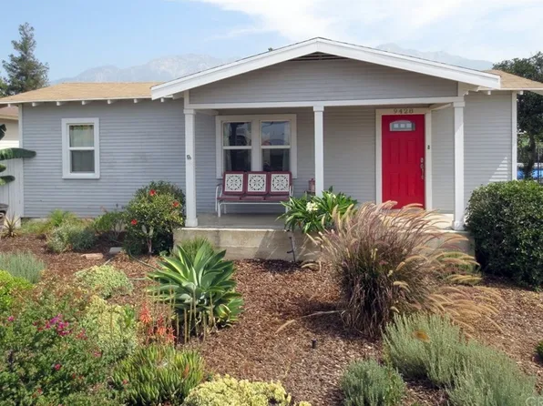 9428 La Grande Dr, Rancho Cucamonga, CA 91701