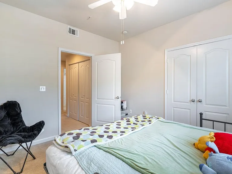 1300 Park #610 — Photo 17