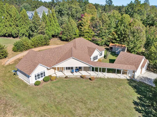 537 Calypso Rd, Moneta, VA 24121