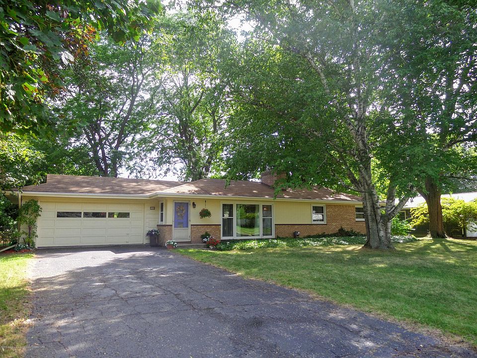 1st image of 1550 E Woodside Dr