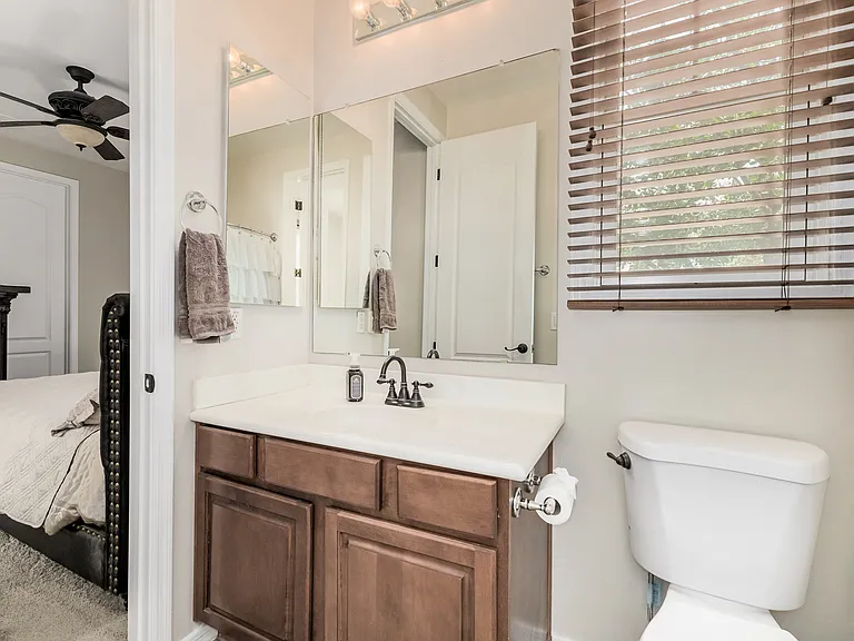 2288 E Wisteria Dr — Photo 15
