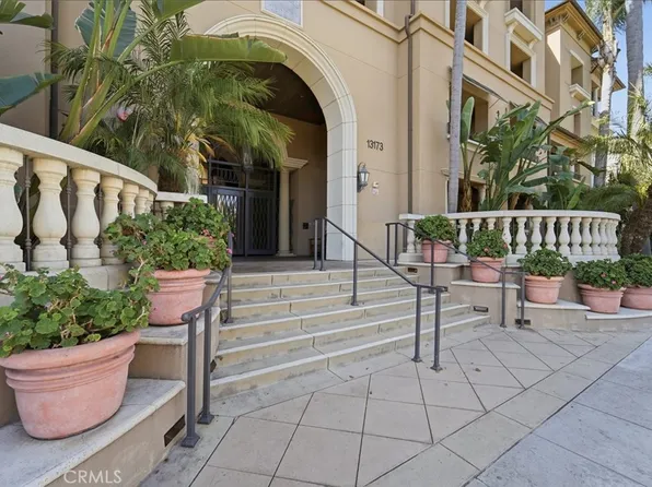 13173 Pacific Promenade Unit 203, Playa Vista, CA 90094