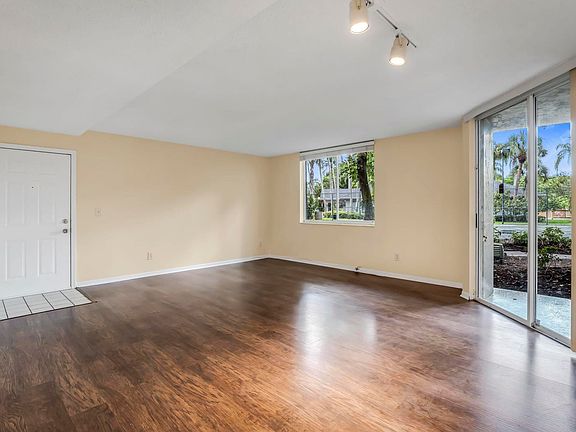 5th image of 3985 W McNab Rd APT A108