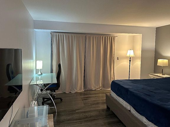 2nd image of 1601 N Fuller Ave APT 101