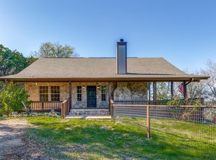 106 Redbud Drive, Spicewood, TX 78669
