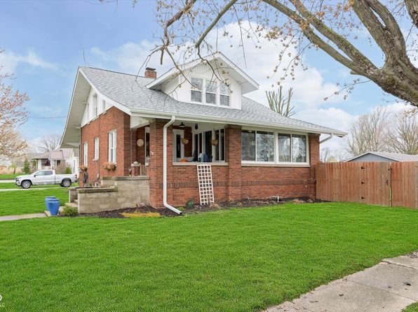 304 W Meridian St, Sharpsville, IN 46068