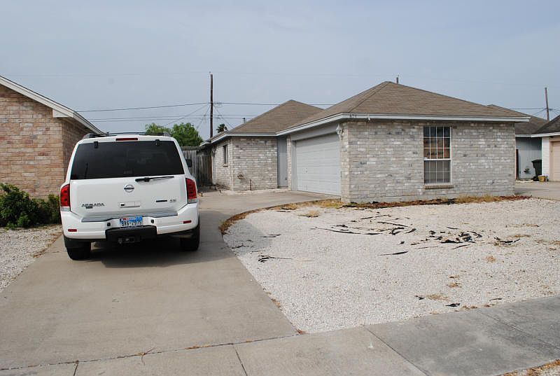 1st image of 674 Kaipo Dr