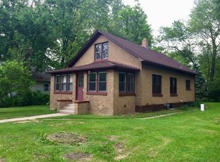 317 S 22nd St, Chesterton, IN 46304