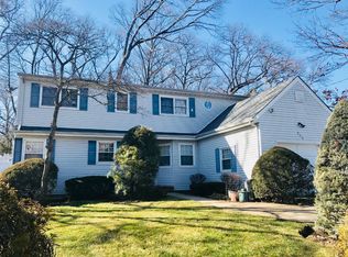 444 Woodfield Rd, West Hempstead, NY 11552