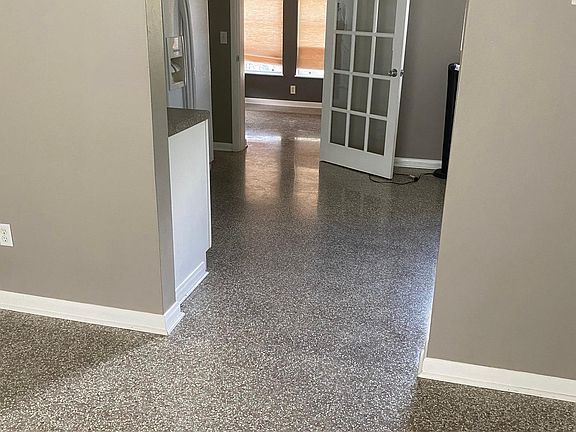 View from the living room, thru the kitchen to the Florida room