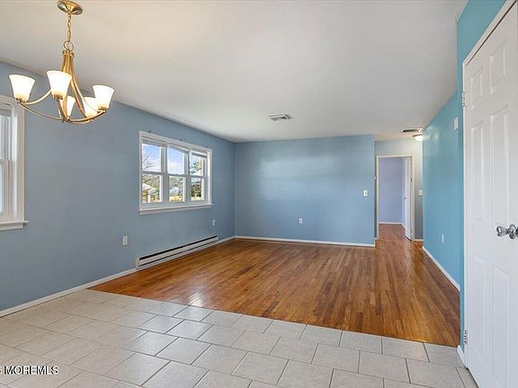 4th image of 136 A Azalea Drive