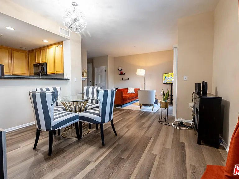 4600 Don Lorenzo Dr #4 — Photo 6