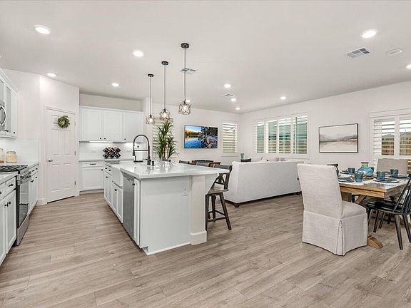 3rd image of 3602 E Seeger Avenue