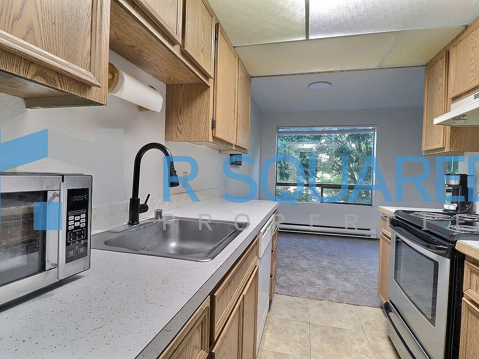 1st image of 3000 SW Avalon Way APT 3