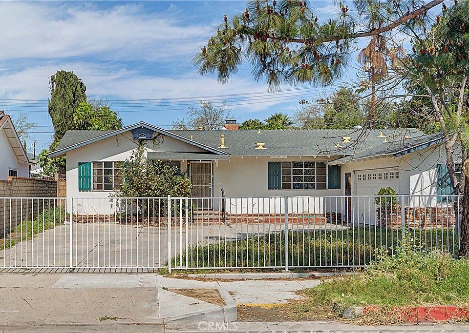 1st image of 22337 Strathern St