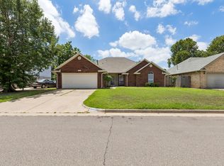 1704 NW 177th Ter, Edmond, OK 73012