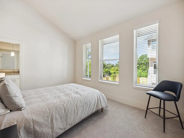 5905 Urban Pines St — Photo 26