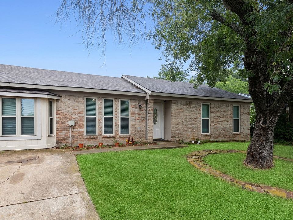 6807 Umphress Ct, Dallas, TX 75217 | Zillow