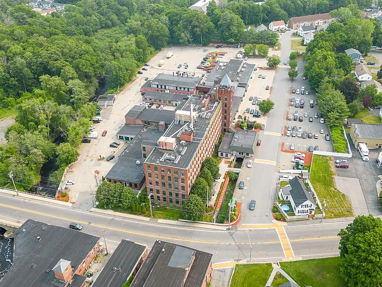 Beaver Brook Village — Photo 10