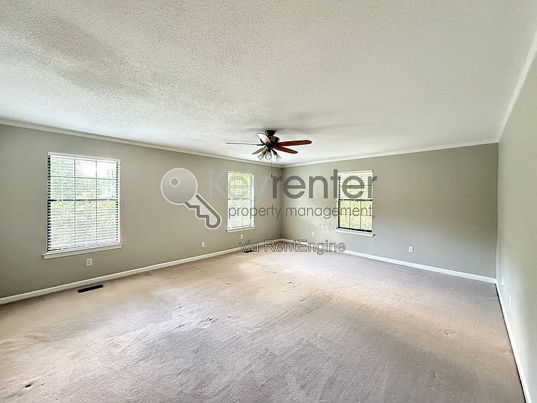 6407 Harbor Master Dr — Photo 16