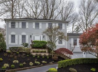 1 Justice Ln, Aberdeen, NJ 07747