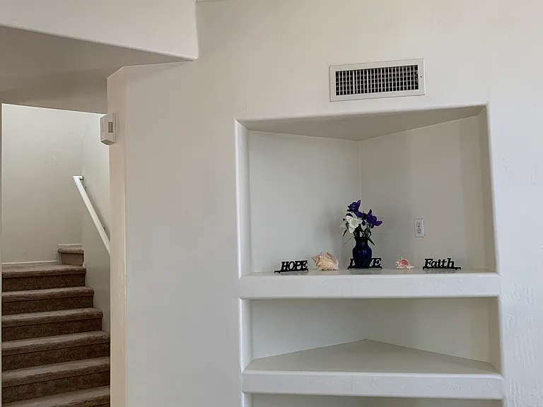 16635 S 45th Pl — Photo 10