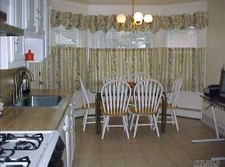 187 Hazelwood Dr, Westbury, NY 11590