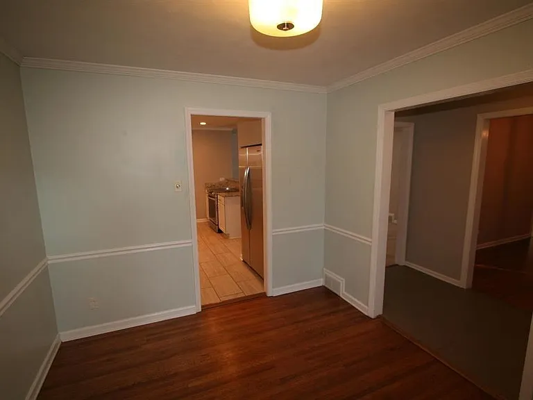 1588 Dorset Dr — Photo 16
