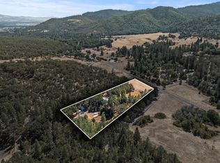 6032 Old Stage Rd, Central Point, OR 97502