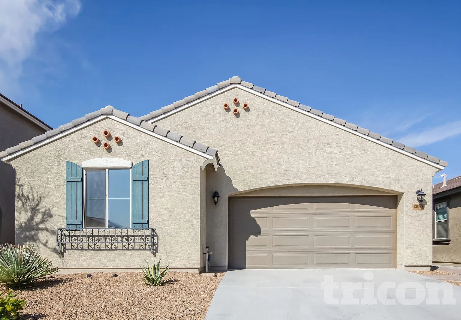12068 W Tether Trail Peoria AZ — Photo 1