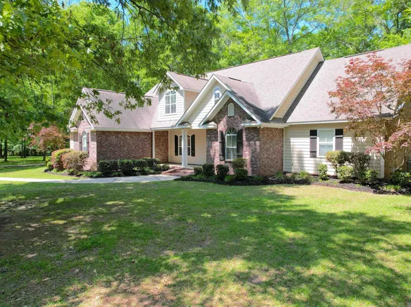 1011 Kori Ln, McComb, MS 39648
