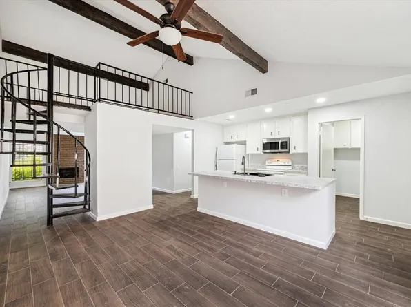 8628 Maplecrest Drive, Houston, TX 77099