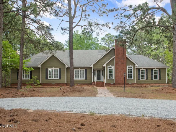 259 Longleaf Drive, West End, NC 27376