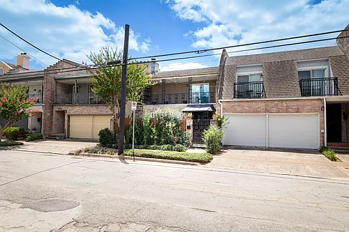 1415 Welch St Photo 1