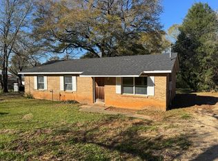 205 Sweet Gum Dr, Dothan, AL 36303