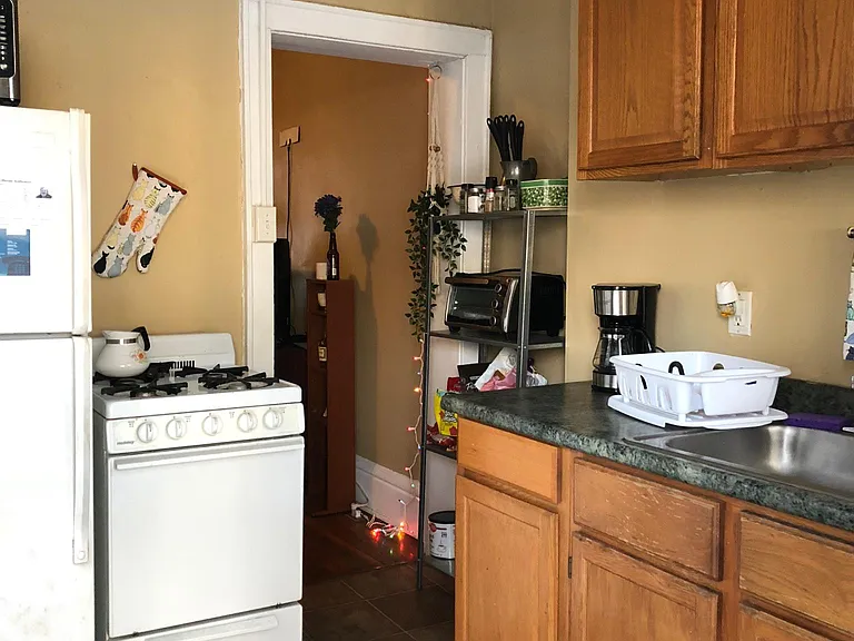 424 16th Ave — Photo 9