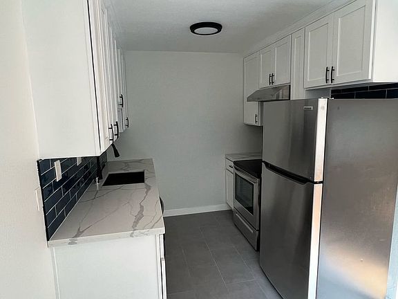 3rd image of 768 Walker Ave APT 5