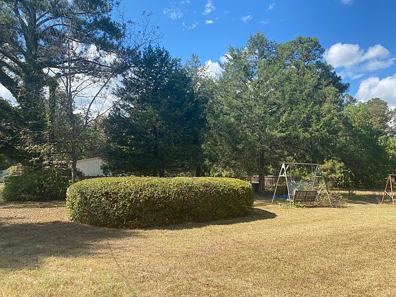 3rd image of 4700 Penn Rd