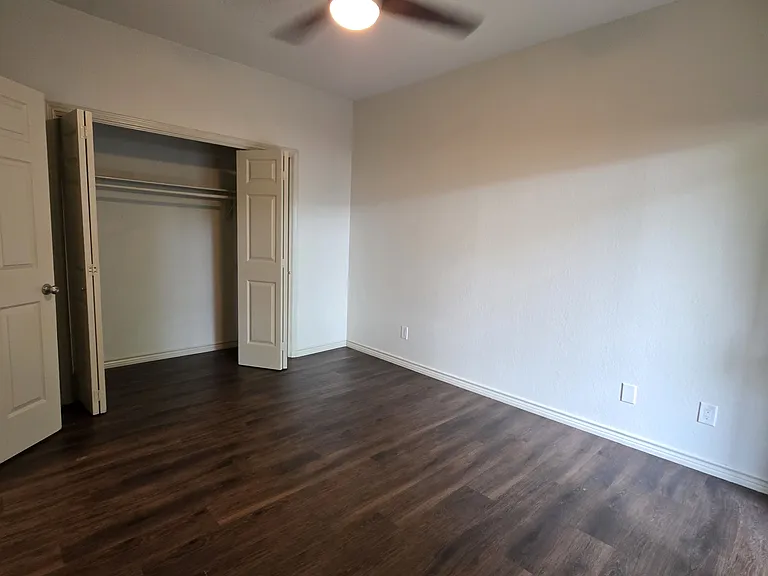 100 Jackman St #108 — Photo 23