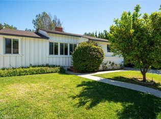 5840 Allott Ave, Van Nuys, CA 91401
